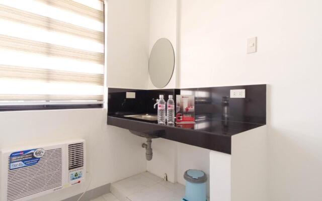 RedDoorz near SM Bicutan