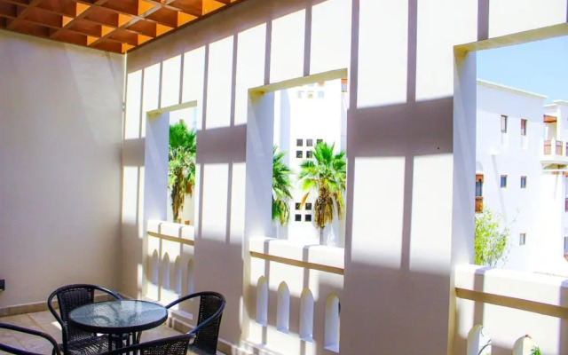 Stunning 3-bedroom Coastal Retreat