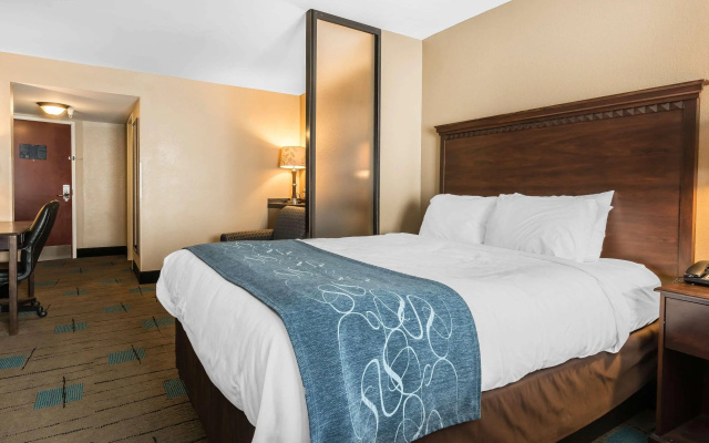 Comfort Suites near MCAS Beaufort