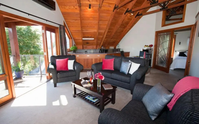 Kauri House