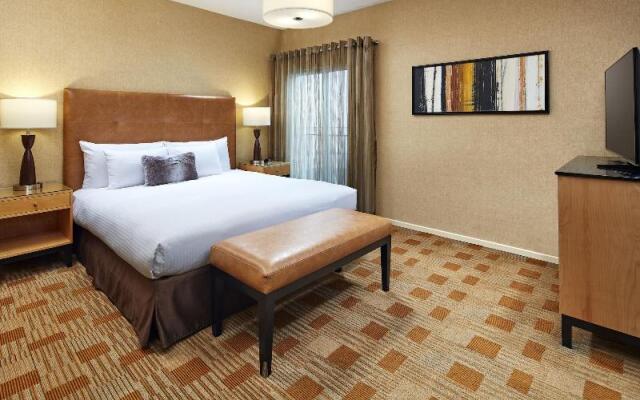 Elan Hotel