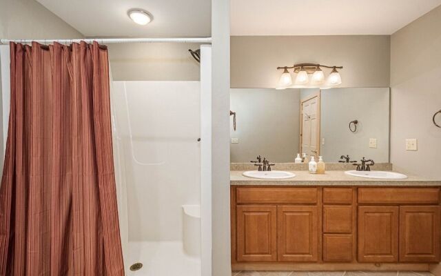 Glass Mountain Lodge