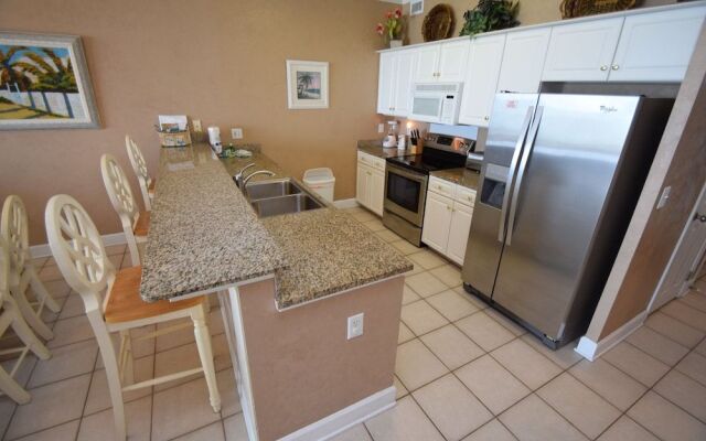 Regency Isle 704 by RedAwning