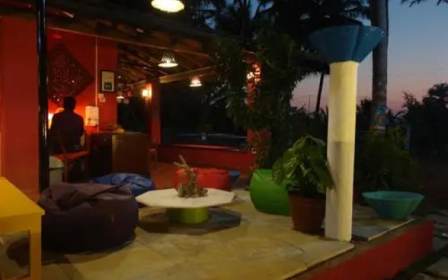 The Yuppi Hippi Hideout