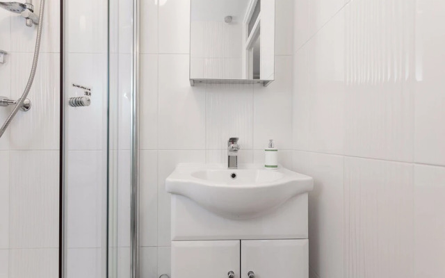 Stylish 2 Bed Flat 5 Minutes From Paddington
