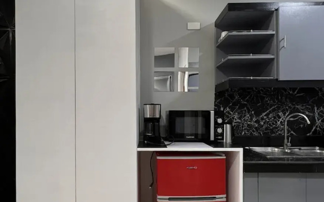 People's Condo Atria