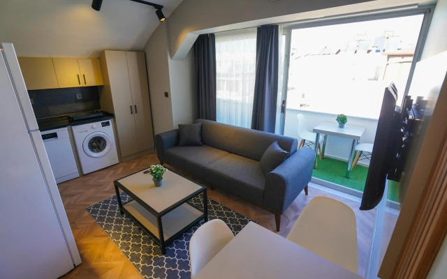 Moon Suites