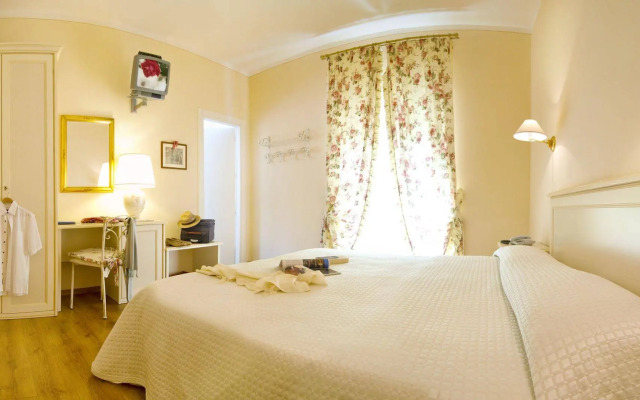 Hotel Ristorante Al Caminetto WorldHotels Crafted Adults Only