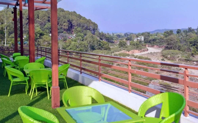Hotel Kangra Rodeway Inn