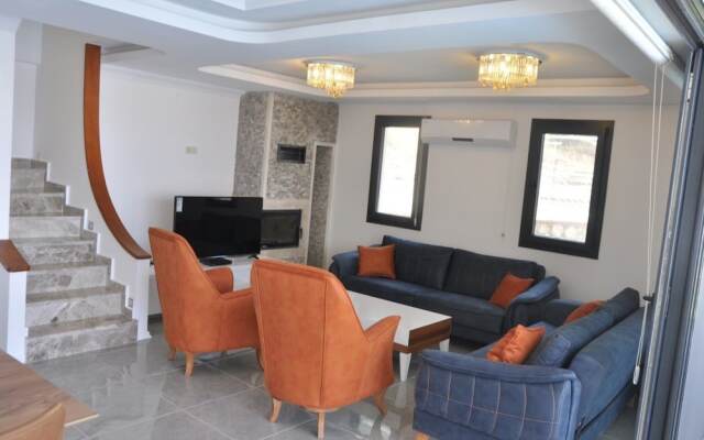 Angel Prestige Villa B by Angel Rentals