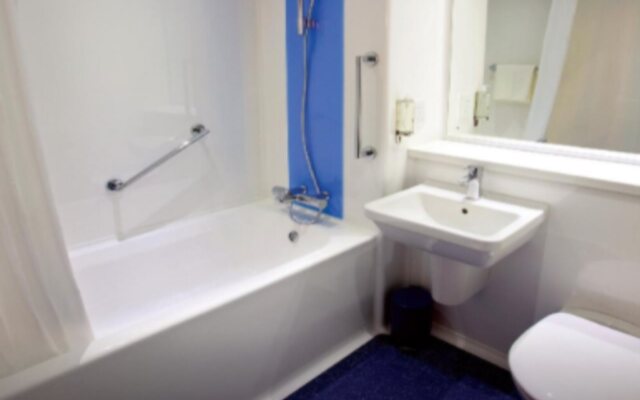 Travelodge Great Yarmouth Acle