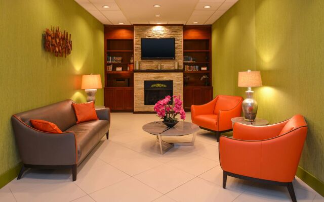 Country Inn & Suites by Radisson, Nashville Airport, TN