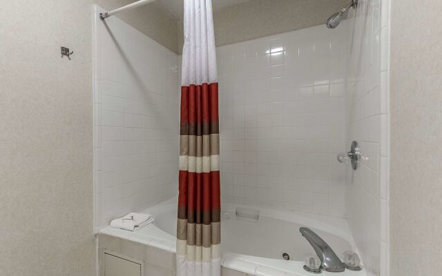 Clarion Pointe Hinesville near Fort Stewart