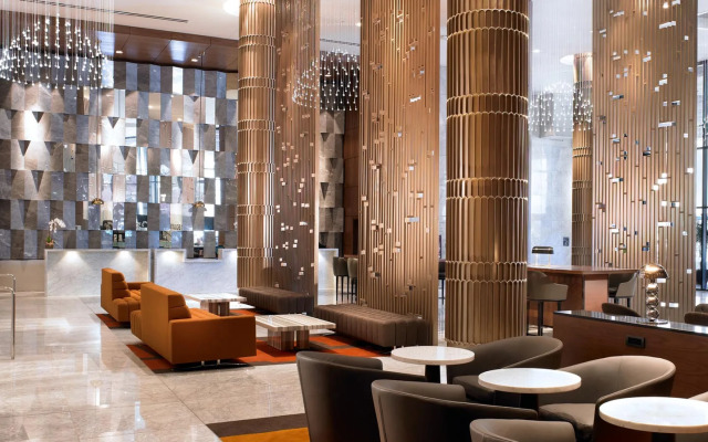 Sheraton Grand Los Angeles