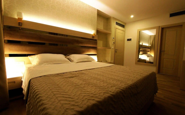 Capital Tirana Hotel