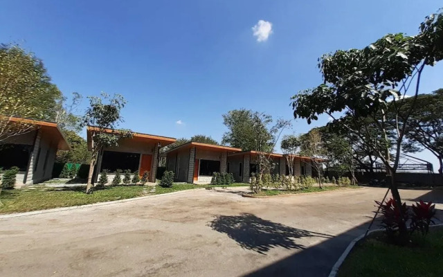 Baan Kampu Resort