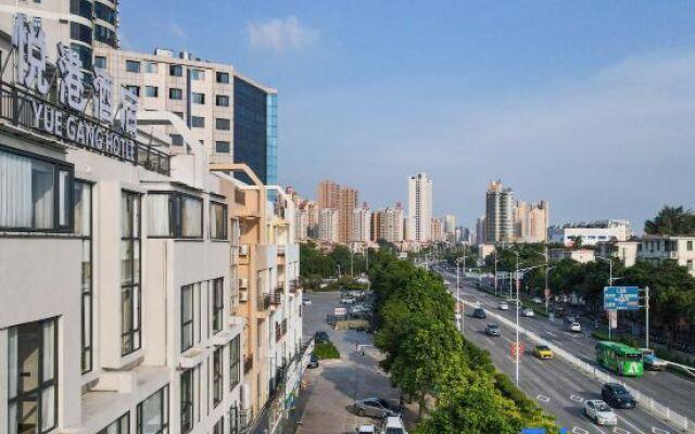 Beihai Yuegang Hotel (International Passenger Port Qiaogang Branch)