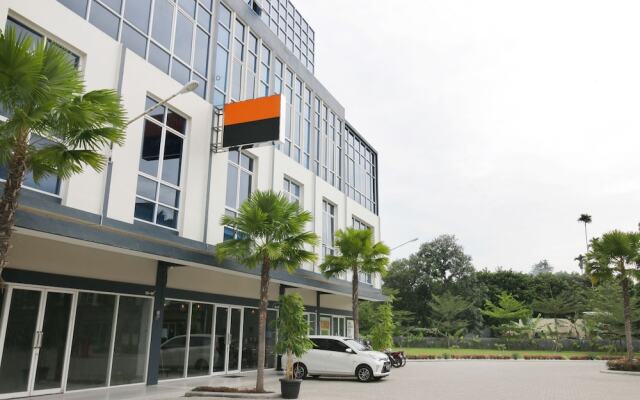 Airy Bandara Kualanamu 9 A39 Deli Serdang