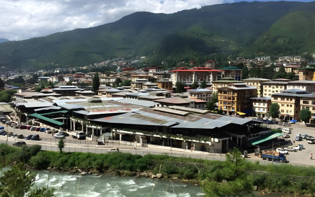 Hotel River Valley