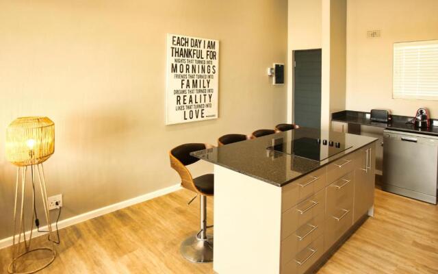 NIVICA Lifestyle Living 30