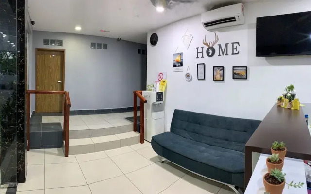 FullHouse Motel-Langkawi