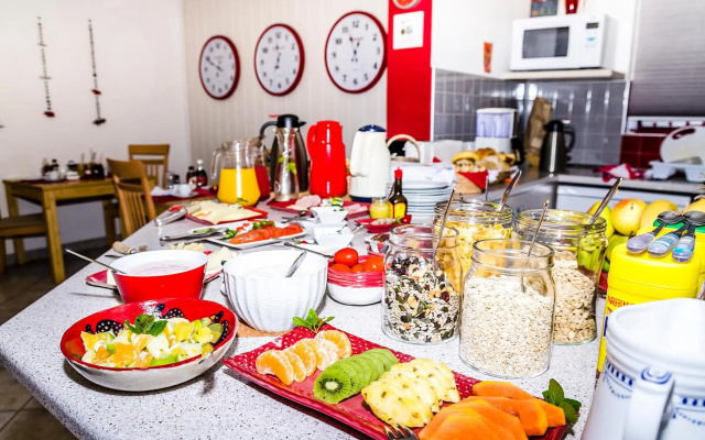 Meikes Guesthouse