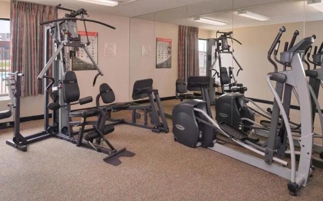 New Victorian Inn & Suites