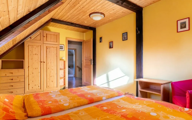 Villa in Rudnik With Pool & Sauna Retreat