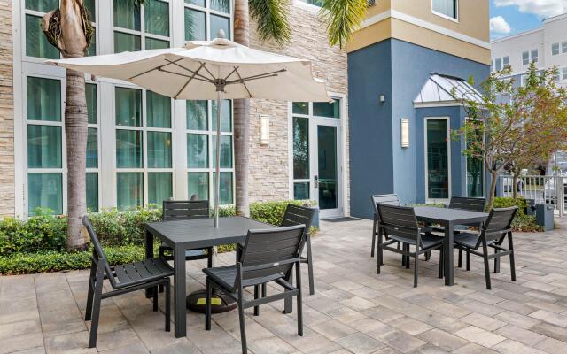 Staybridge Suites St. Petersburg Downtown by IHG