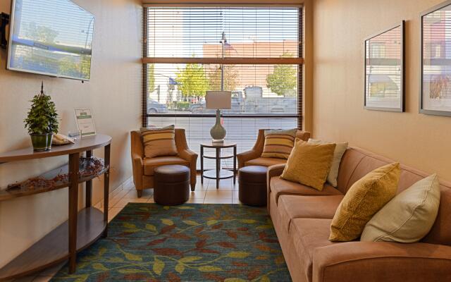 Candlewood Suites Terre Haute by IHG
