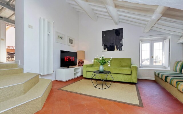 Monti Charme - My Extra Home