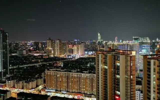 ZhuoYue Qingshe Hotel (Tongde Plaza)