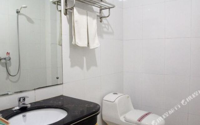 Huating Hostel
