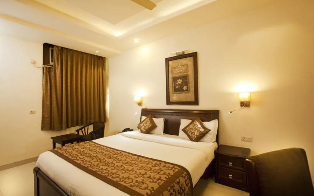 OYO Rooms Cyber City Oakwood