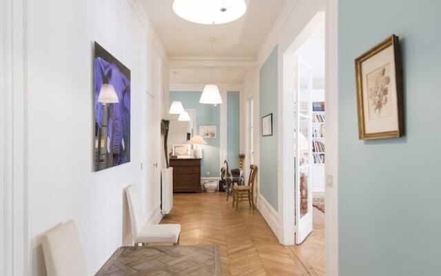 Timeless by Trocadero Gardens