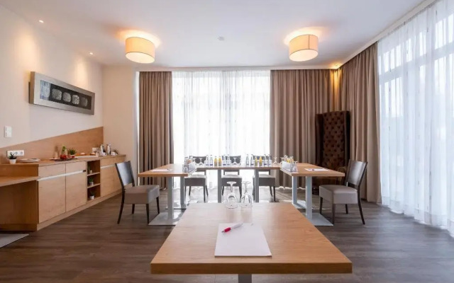Amaro Hotel