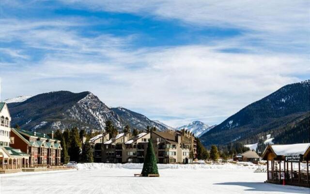 Lakeshore by Summit County Mountain Retreats