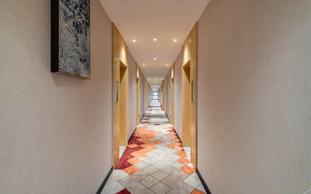 Borrman Hotel
