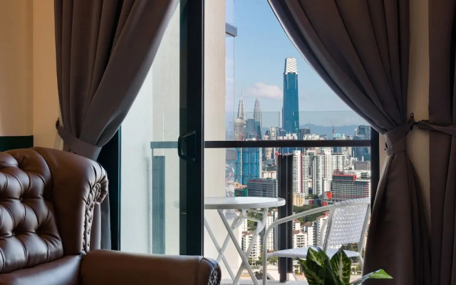 J DUPION Boutique Suites by NowHere