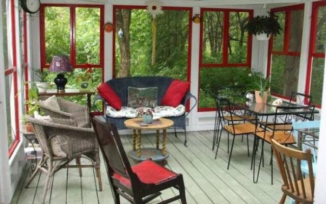 Maison et Jardin Monarde