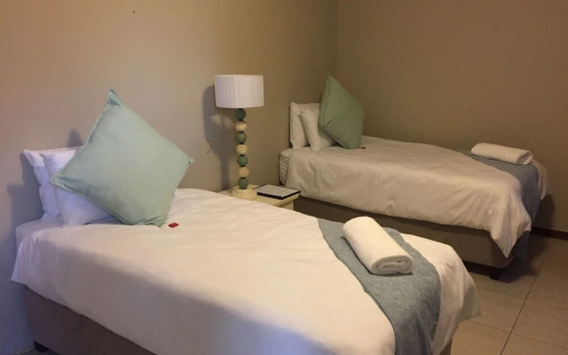 Faraway Lodge B&B