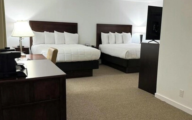 Eagles Nest Hotel