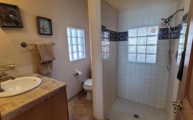 Casa Evita 4 Bedroom Beachfront Home