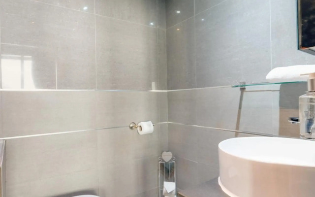 Signature Living Hotel