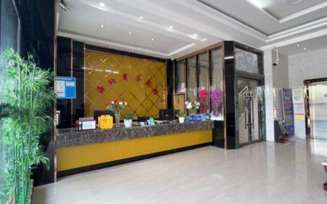 Tongxiang haina business hotel