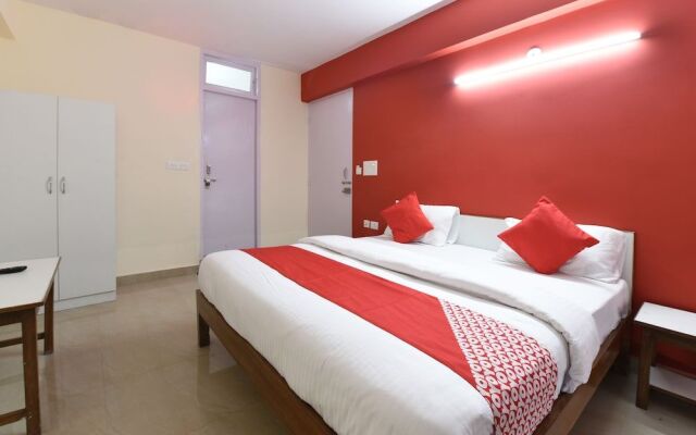 OYO 18390 Shiv Shakti Guest House