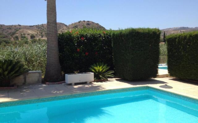Alonia Villas