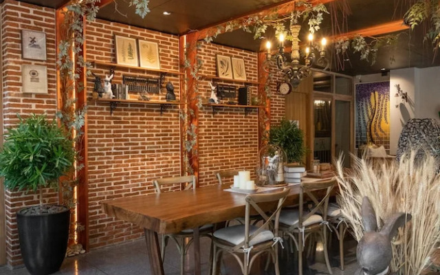 Sanae' Oldtown Hotel