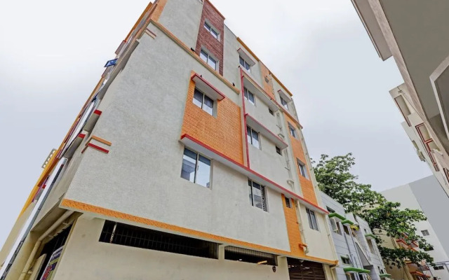 OYO 2561 Hotel Resida Service Apartments
