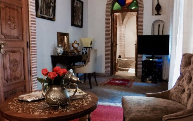 Riad Les Trois Palmiers El Bacha